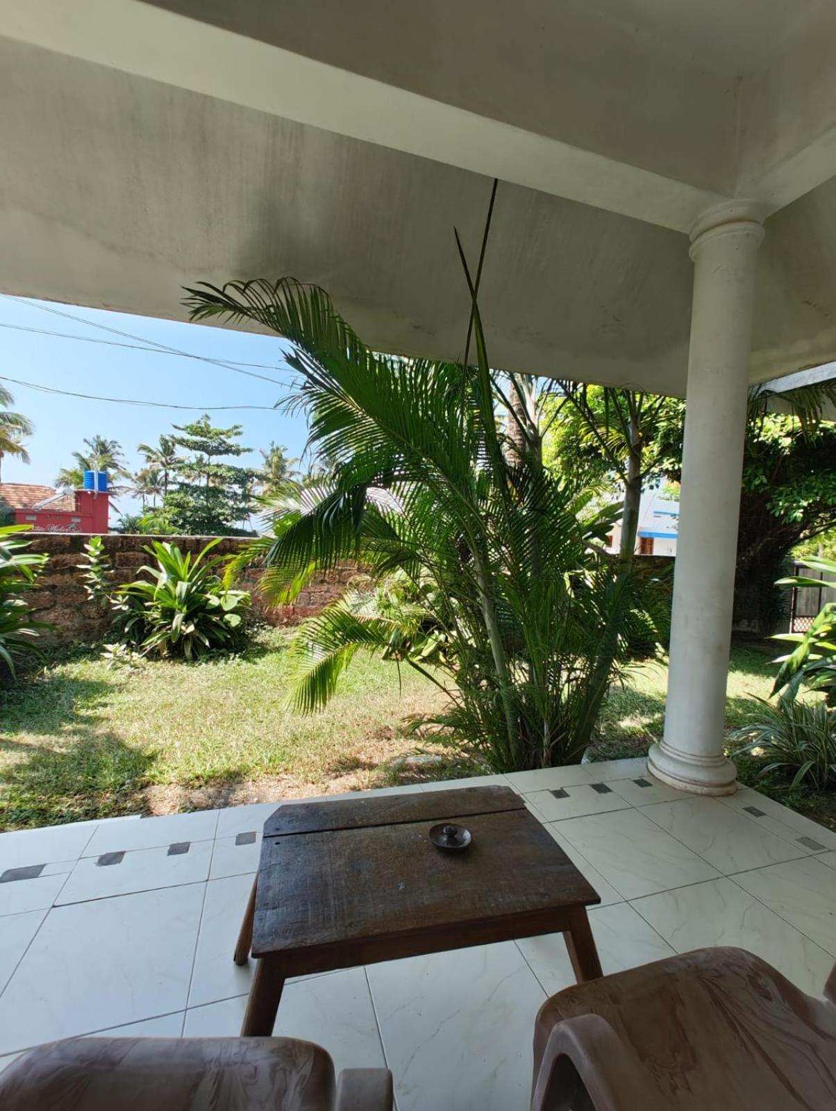 Satta Beach Deluxe Varkala Phòng bức ảnh
